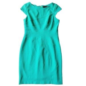 Laura Green Sheath Style Dress Size 6